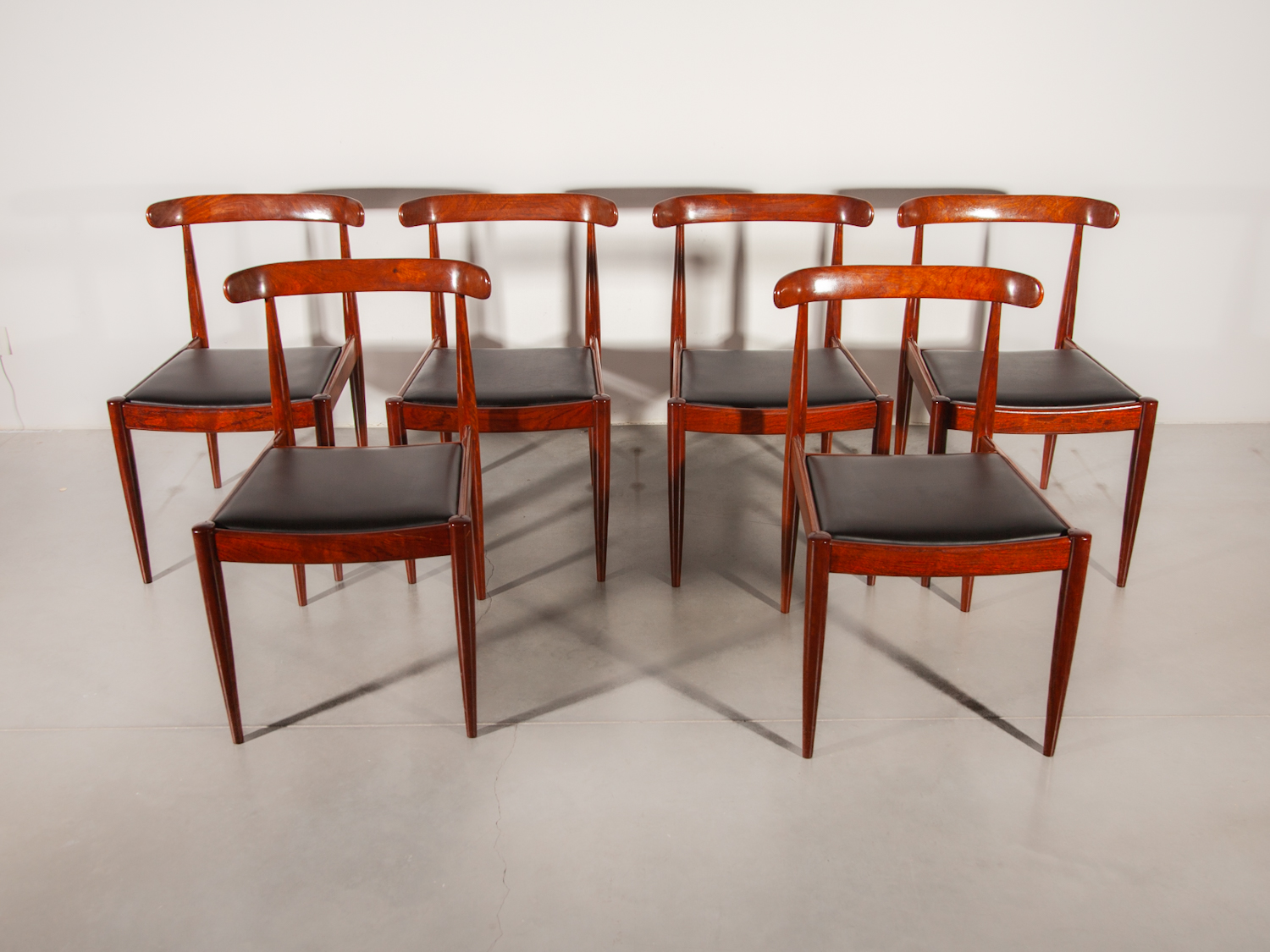 ALFRED HENDRICKS DINING TABLE AND SIX CHAIRS,1960S FOR BELFORM