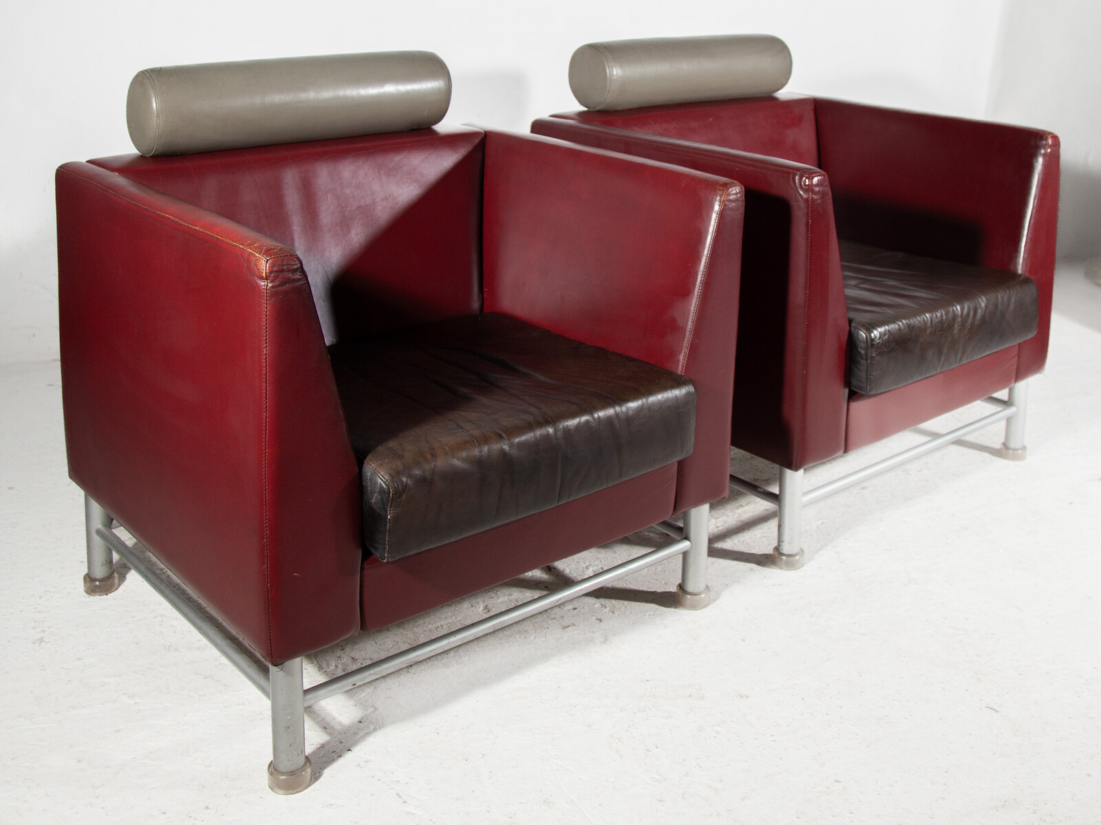 Ettore Sottsass for Knoll Set East Side Lounge Club Chairs