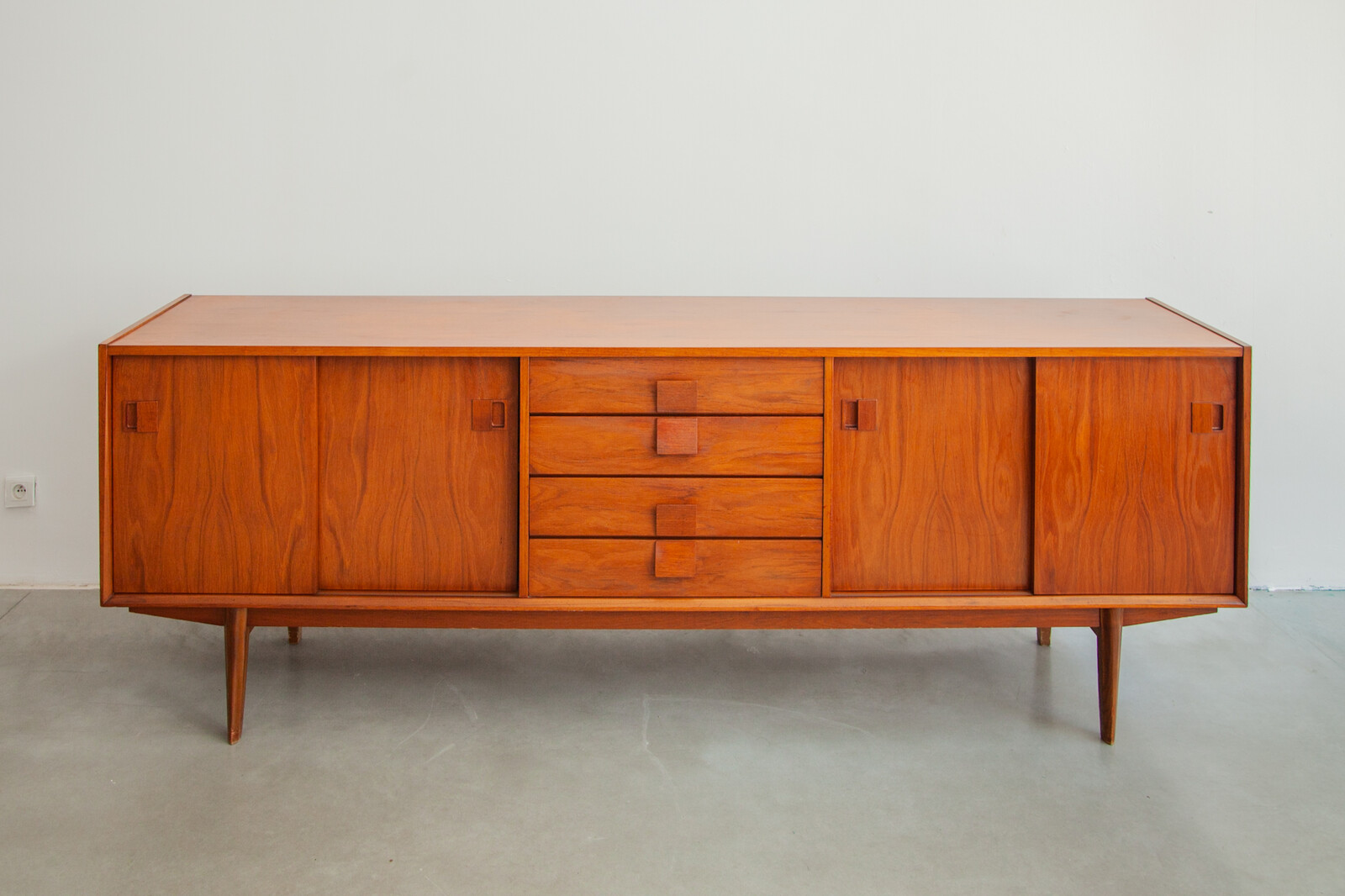 Large sideboard V-Form 1950s