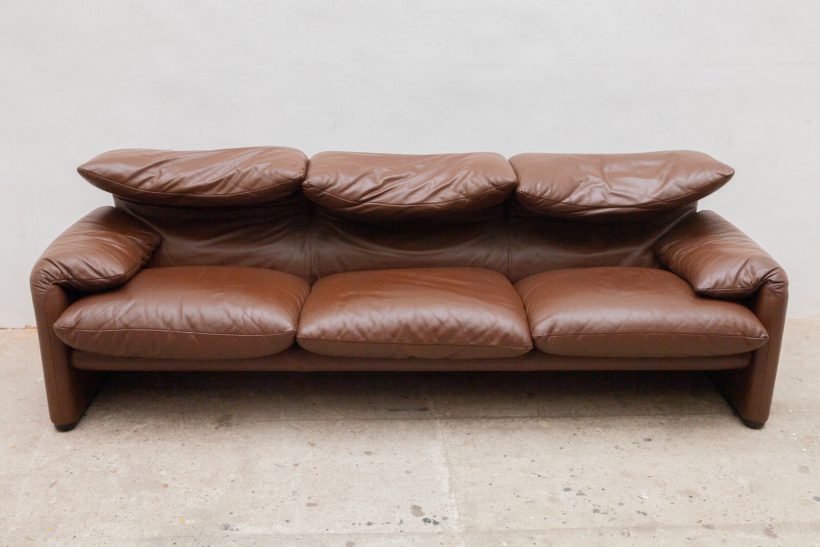 Maralunga Three-seat Sofa by Vico Magistretti for Cassina 1976