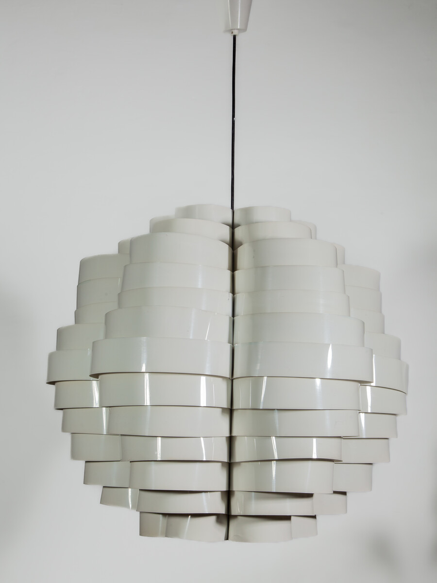 Metal Slats Chandelier 
