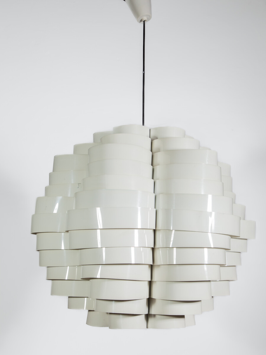 Metal Slats Chandelier 