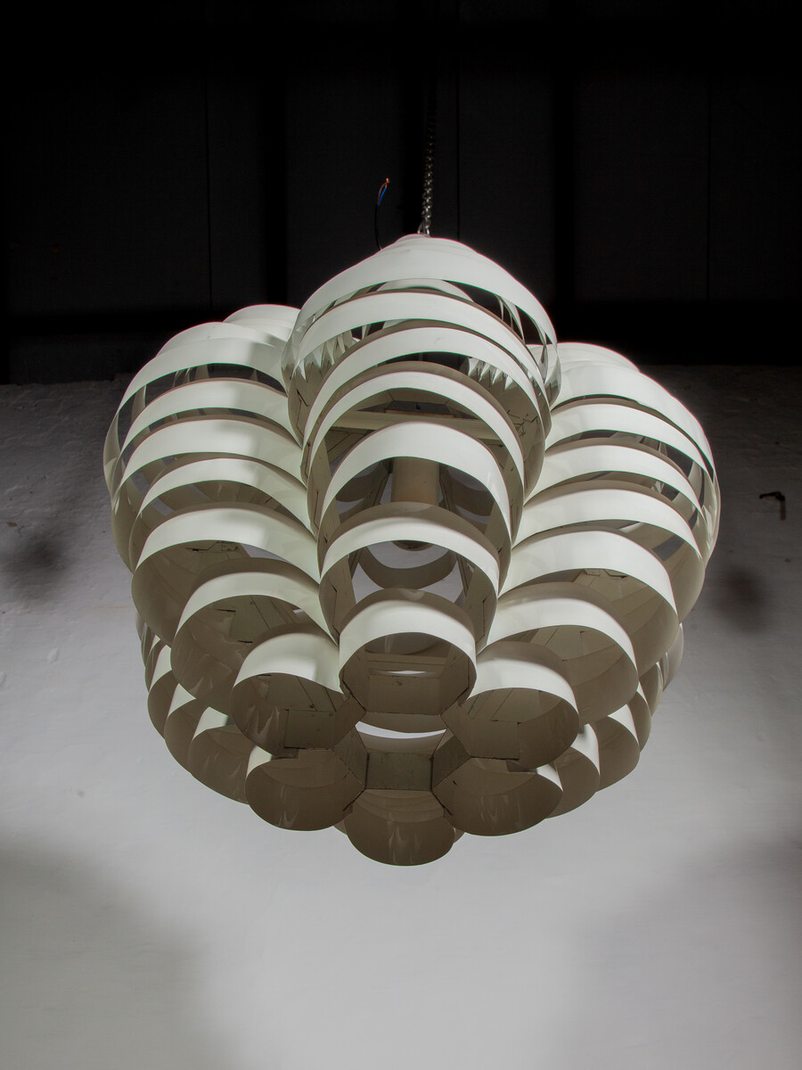 Metal Slats Chandelier 