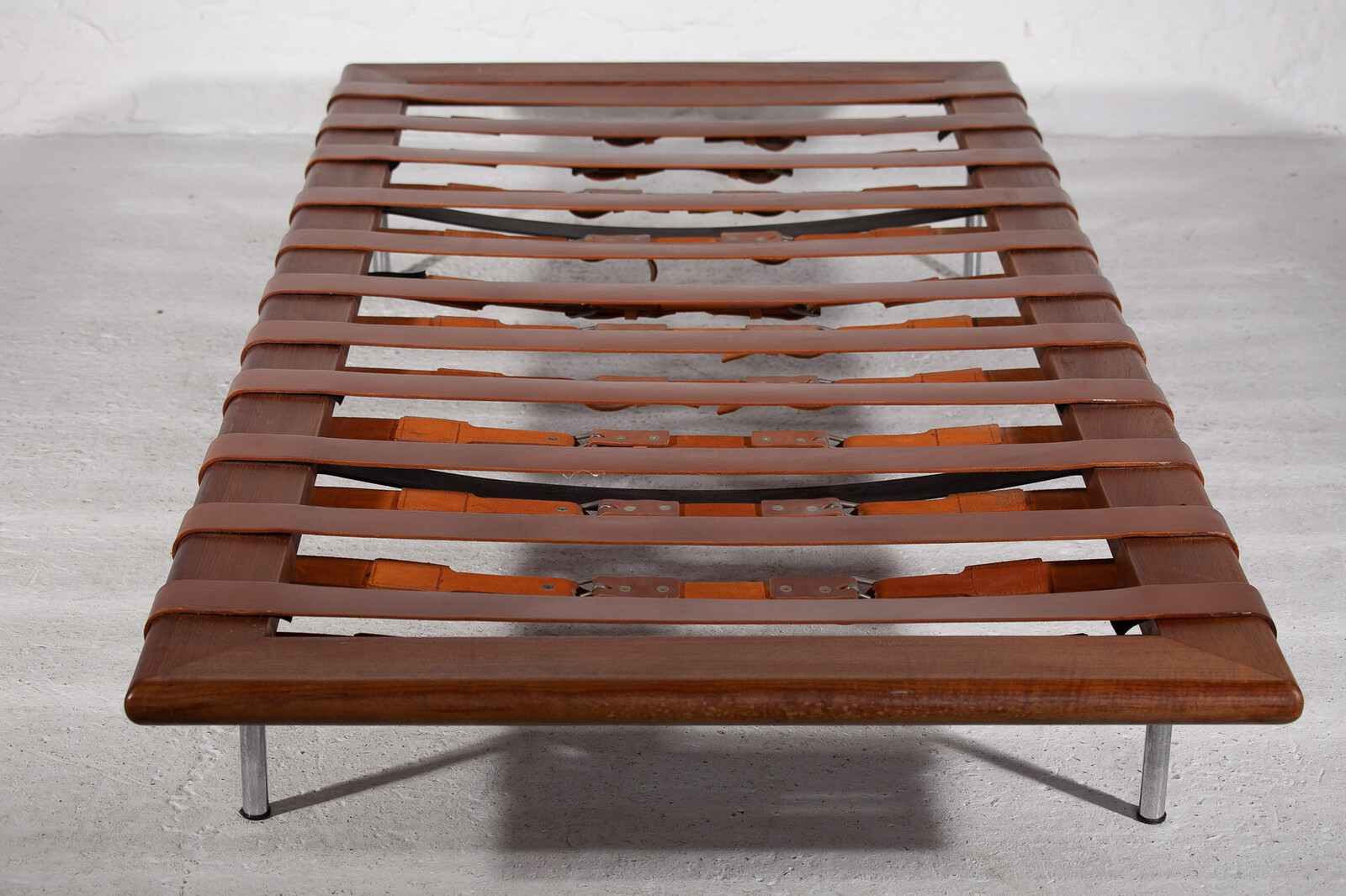 Modern Daybed Midcentury for Knoll by Lilly Reich and Mies van de Rohe