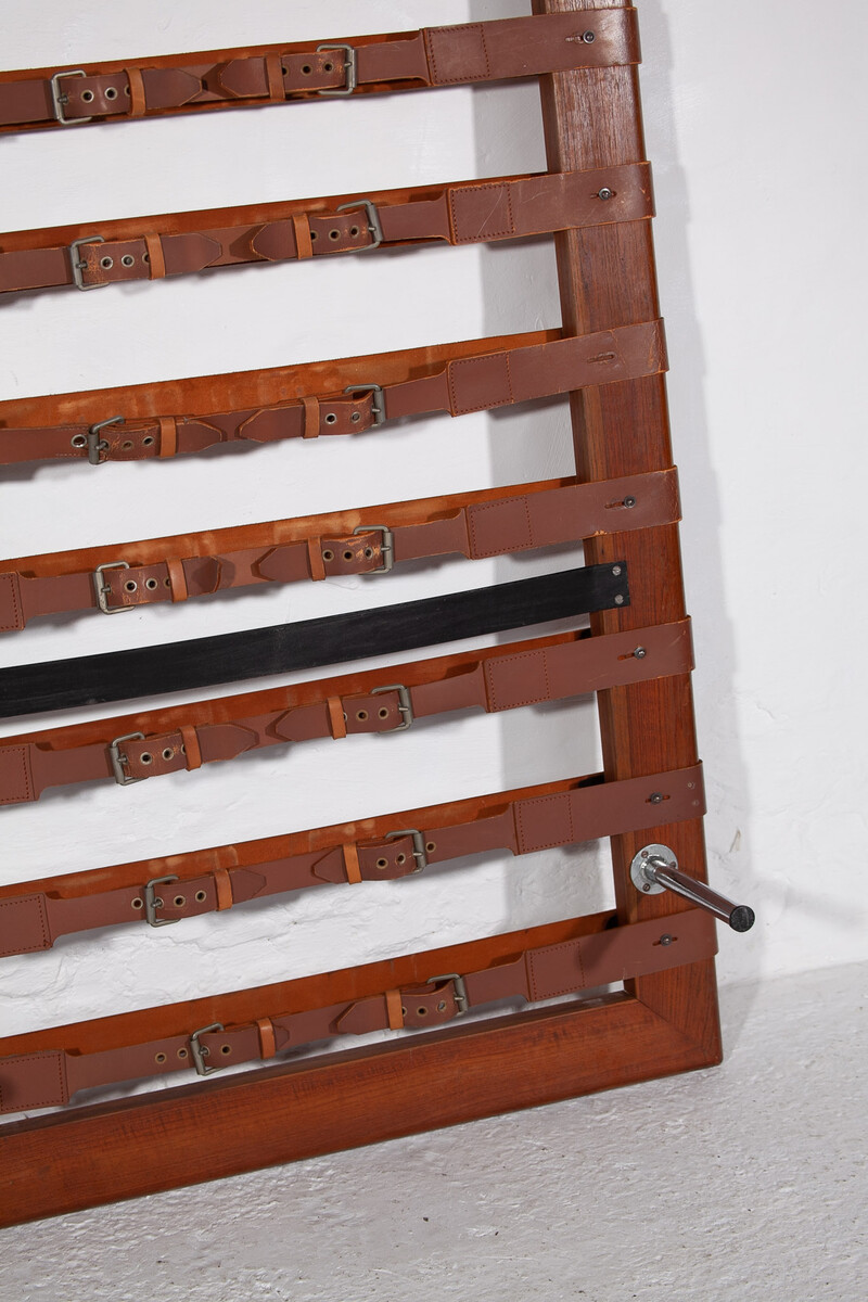 Modern Daybed Midcentury for Knoll by Lilly Reich and Mies van de Rohe