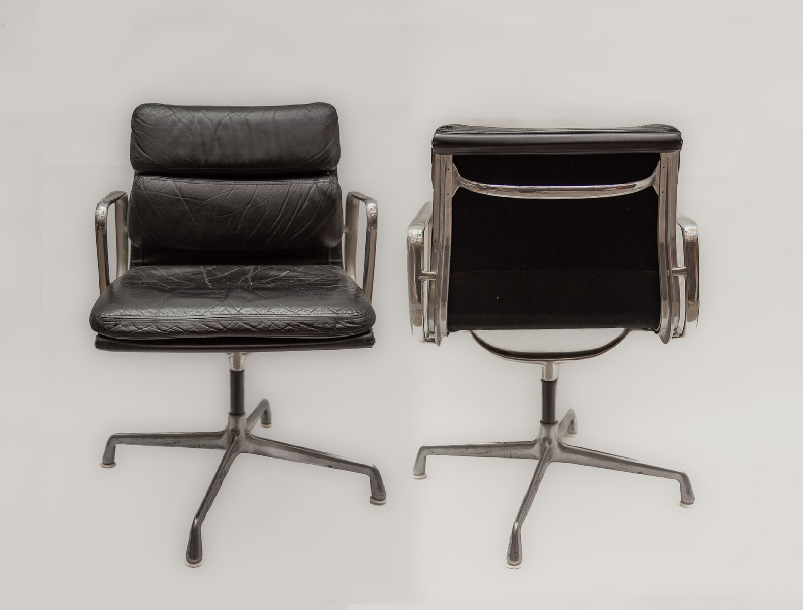 Office Black Leather Soft Pad Aluminium Group Desk Chair by Herman Miller 1960s